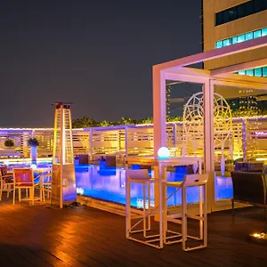 4* Otel Media One